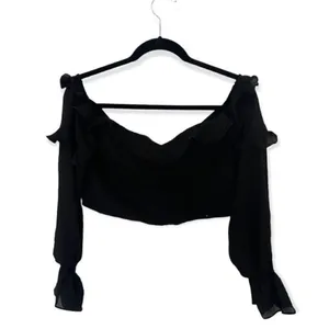 Tiger Mist Black Ruffle Long Sleeve Cropped Blouse Size L Off Shoulder Top thumbnail 2