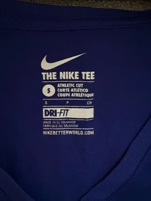 Nike top thumbnail 2
