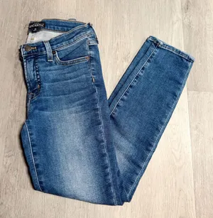 J.crew skinny jeans thumbnail 1