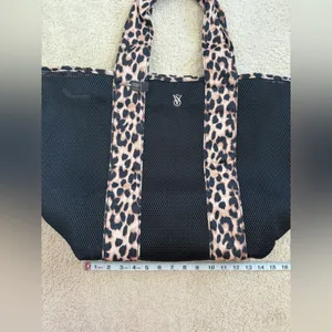 Victoria’s Secret mesh shopper with leopard accent cheetah handles thumbnail 4