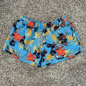 Patagonia Barely Baggies Shorts Kelp Garden Radar Blue thumbnail 1