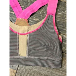Lululemon Run Stuff Your Bra Striped Racerback Sports Neon Pink Size 4 Gym‎ Yoga thumbnail 3