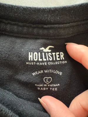 Black Hollister Baby Tee thumbnail 4