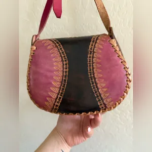 Colorful Leather Crossbody Bag with Sunflower Design thumbnail 4