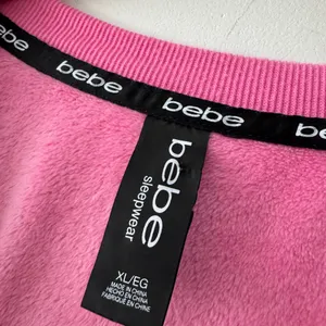 Bebe Pink Velvet‎ Cozy Pullover Rhinestone Sparkle Detail thumbnail 4
