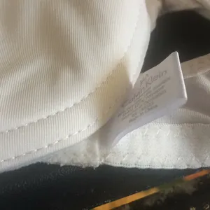 FINAL MARKDOWN Calvin Klein bra 34 a thumbnail 3