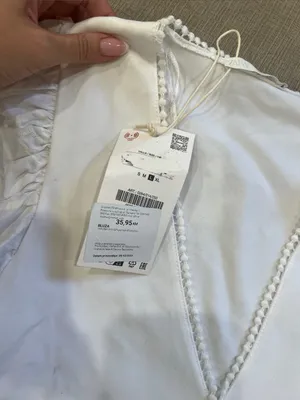Zara puff sleeve blouse thumbnail 3