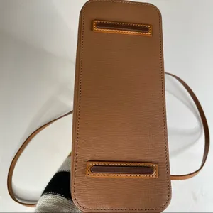 Dooney & Bourke Morgan Saddle Tan Shoulder Bag with Dust Bag and Coin Purse‎ thumbnail 10