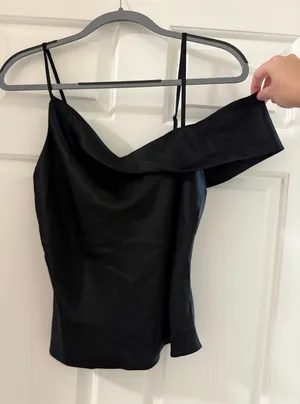 Reformation Top thumbnail 1
