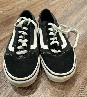 Vans Women’s Sneakers 7 thumbnail 1