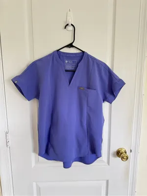 Figs One Pocket V neck Scrub Top thumbnail 2