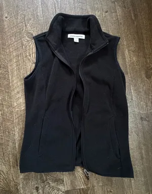 Black Amazon Vest thumbnail 1