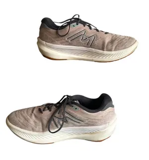 Karhu Women's Fusion 4.0 Size 8.5 Running Comfort Lifestyle Sneaker Crystal Gray thumbnail 1