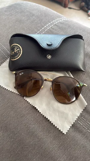 Ray-Ban Black and Gold Sunglasses: RB3546 thumbnail 2