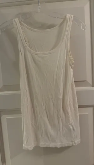 Women's Cream Scoop Neck Tank Top thumbnail 1