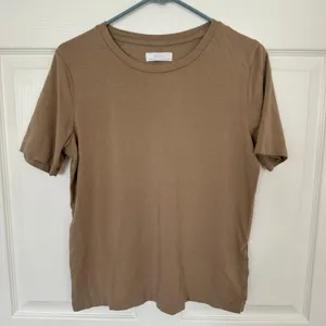 Oak And Fort Tan T-Shirt thumbnail 1