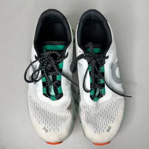 On Running Cloudmonster Size 9 Blue thumbnail 2