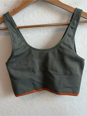 Outdoor Voices Green Orange Sports Bra Size Medium thumbnail 2