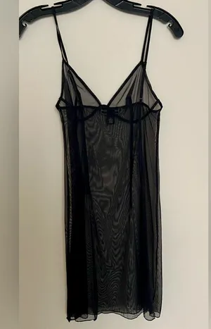 Victoria's Secret BLACK SHEER CHEMISE SLIP XS thumbnail 2