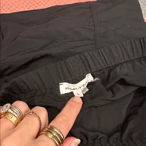 Black Mini Cargo Skirt with Pockets Size L thumbnail 3