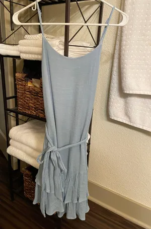 Blue Dress thumbnail 1