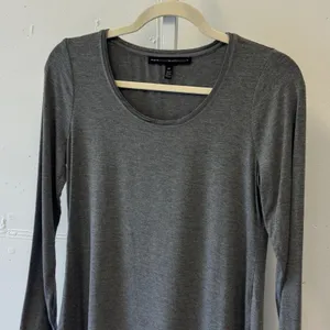 White House Black Market Gray Scoop Neck Long Sleeve Top Petite Small SP‎ Soft thumbnail 3