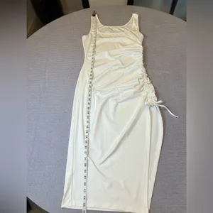 White Ruched Dress Size‎ Large thumbnail 5