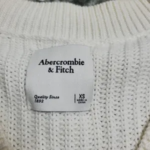 Abercrombie & Fitch Knit Sweater Vest thumbnail 4