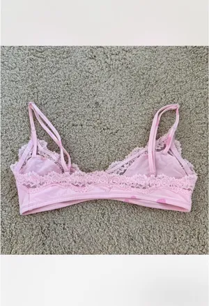 Skims Valentine’s Day Heart Lace Bralette thumbnail 2