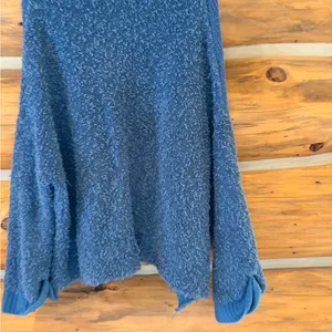 Free People Cuddle Up Pullover Sweater size Small thumbnail 4