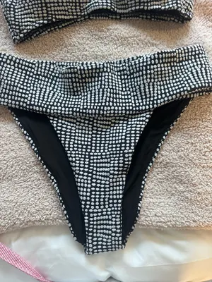 Black and White Aerie Bikini thumbnail 3