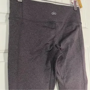 Alo Yoga Size Medium Low Waist Grey Moto Legging Athletic Textured Mesh Pant thumbnail 7