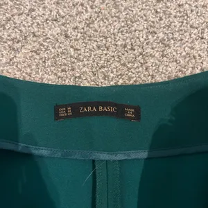 Zara Emerald Green High Waisted‎ Shorts medium thumbnail 10