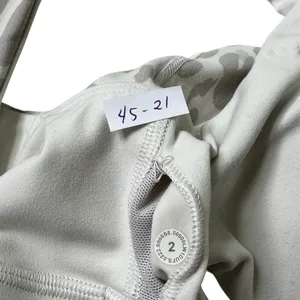 Lululemon White & Gray Align Light Support Crop Top Women Size 2 | 45-21 thumbnail 4