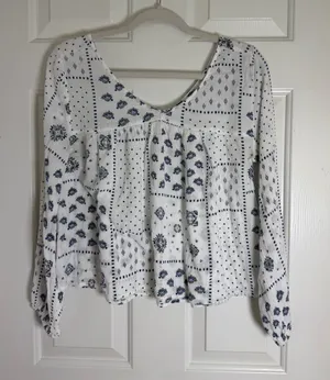 Abercrombie & Fitch White Peasant‎ Blouse with Navy Print thumbnail 1