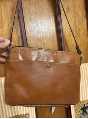 Patricia Nash Avellino Smooth Leather Crossbody. Handcrafted in Signature Detail thumbnail 3