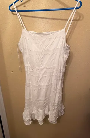 White Dress thumbnail 2