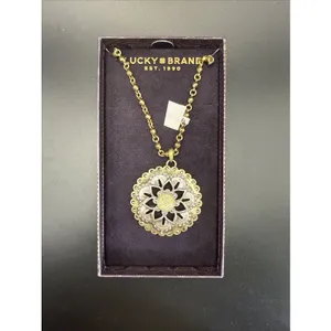 NIB Lucky Brand Mixed Metal Gold Tone Medallion Pendant Rhinestone Necklace thumbnail 5