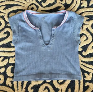 Urban Outfitters Top thumbnail 1