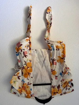 Abercrombie & Fitch Floral Tie-Front Ruffle Crop Top thumbnail 3
