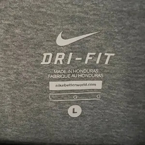 Nike Top thumbnail 3