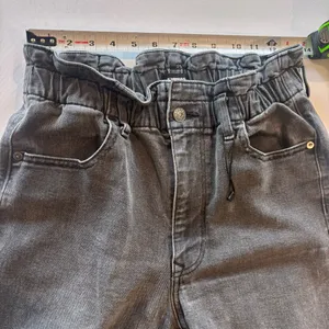 EXPRESS Women’s Black Wash‎ Super High Rise Mom Jean Size 10 thumbnail 5