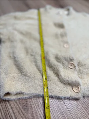 LEVI'S Betty Cardigan Cream Fuzzy Eyelash Knit Cropped Button Up Womens M thumbnail 8