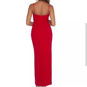 Xscape Red Spaghetti Strap V Neck Full-Length Evening Gown Dress‎ 6 Red thumbnail 2