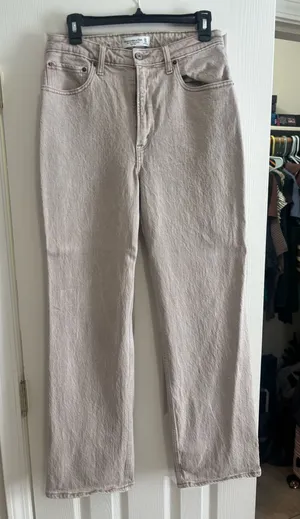 Abercrombie High-Rise Jeans 90s Straight Curve Love thumbnail 1