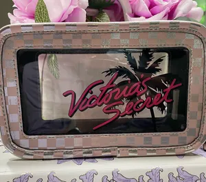 Victoria’s Secret Pink Travel Pouch thumbnail 1
