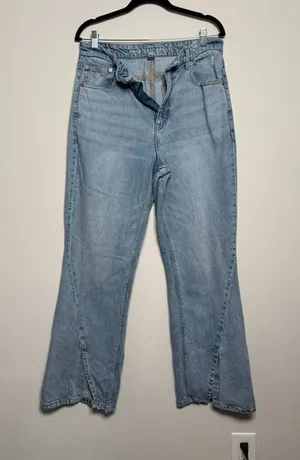 American Eagle Wide-Leg High-Rise Jeans thumbnail 1