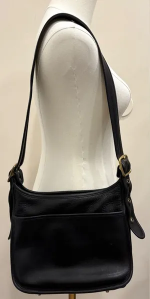 Coach Legacy 9966 Black Leather Shoulder Bag USA Made Brass Hardware Vintage 90s thumbnail 1