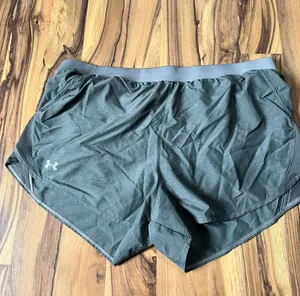 Under Armour Shorts thumbnail 1