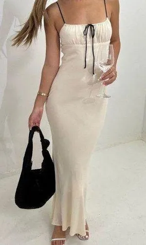 Revolve Brand new dress thumbnail 1